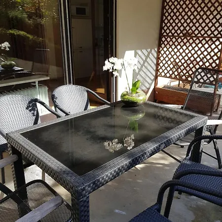 Daire Wohlfuehlwohnung Sonnenterrasse E Auto Ladestation *